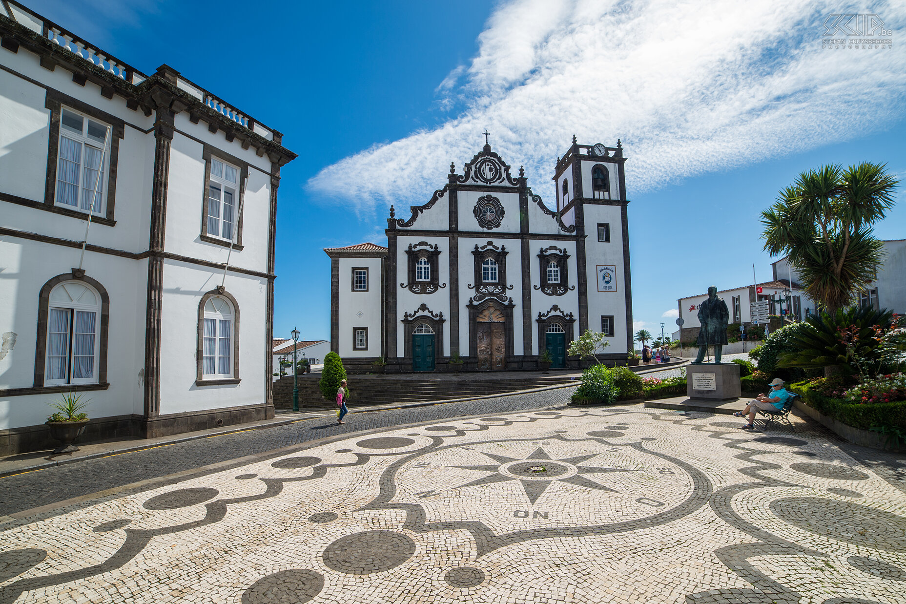 Nordeste Het hoofdplein en de kerk in het stadje Nordeste dat gelegen is in het noordoosten van het eiland São Miguel. Stefan Cruysberghs